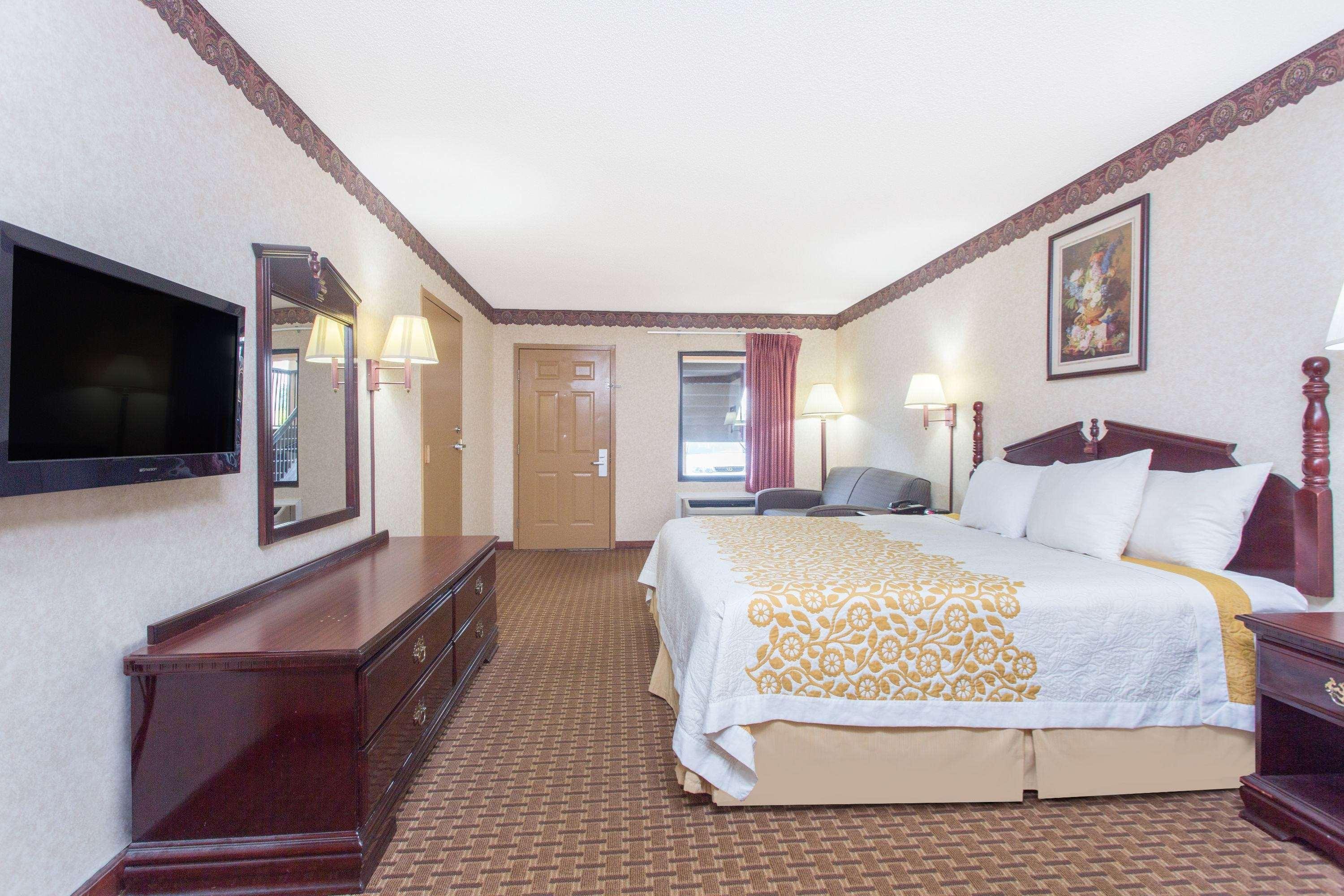 Days Inn By Wyndham Thomaston Exterior foto