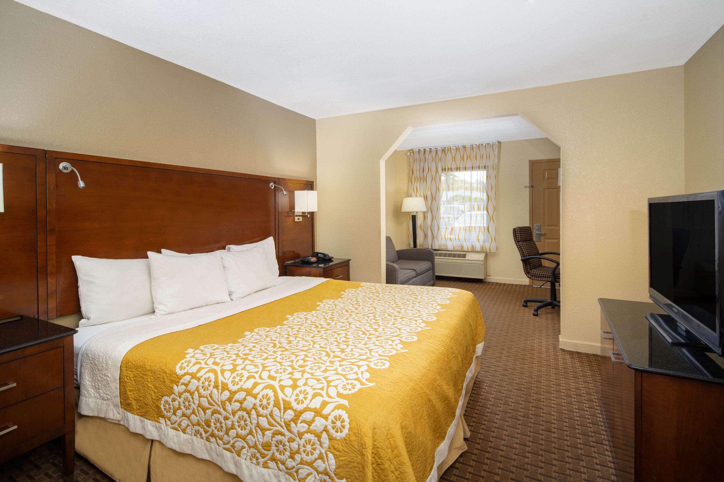 Days Inn By Wyndham Thomaston Exterior foto