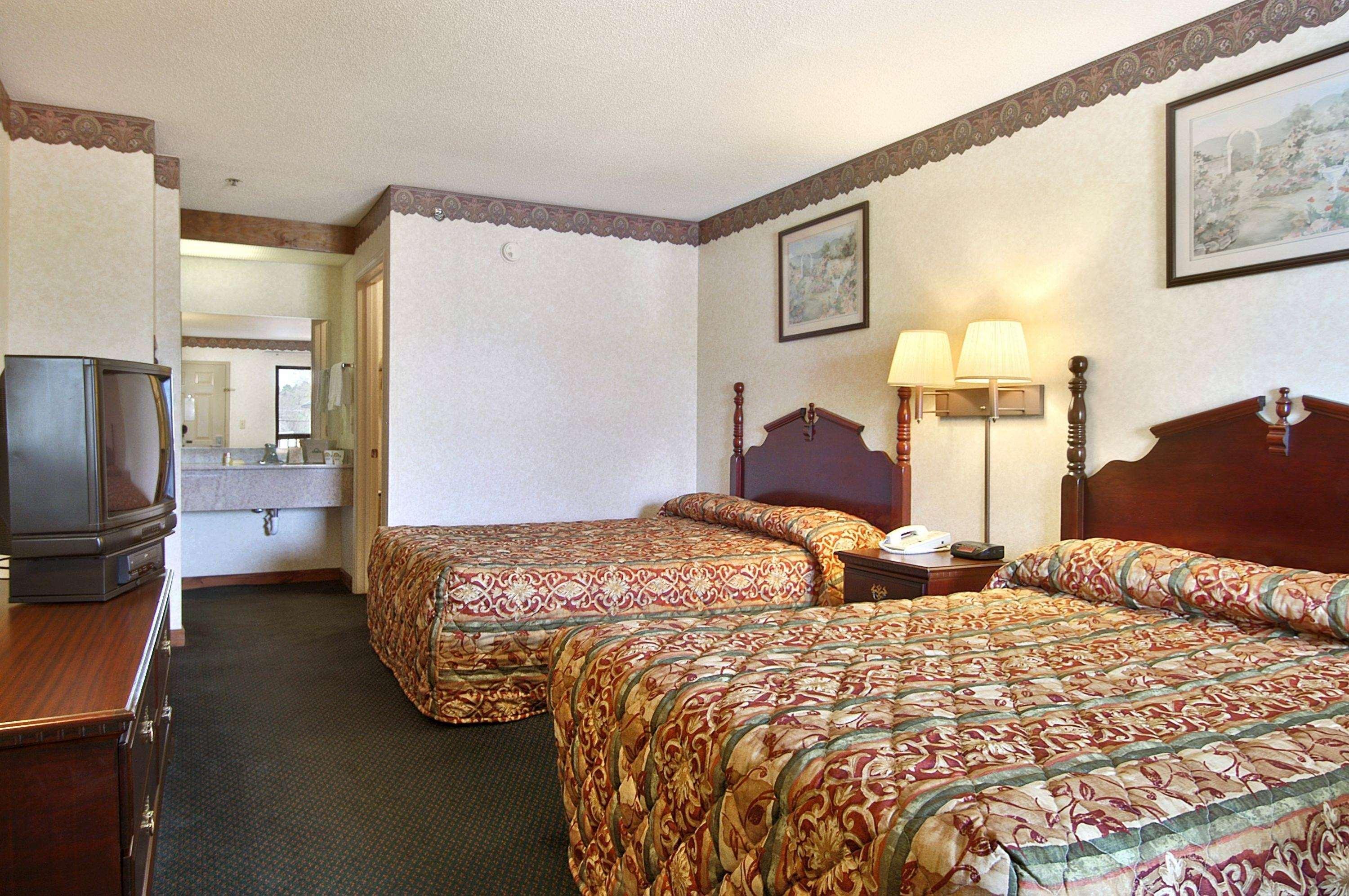 Days Inn By Wyndham Thomaston Exterior foto